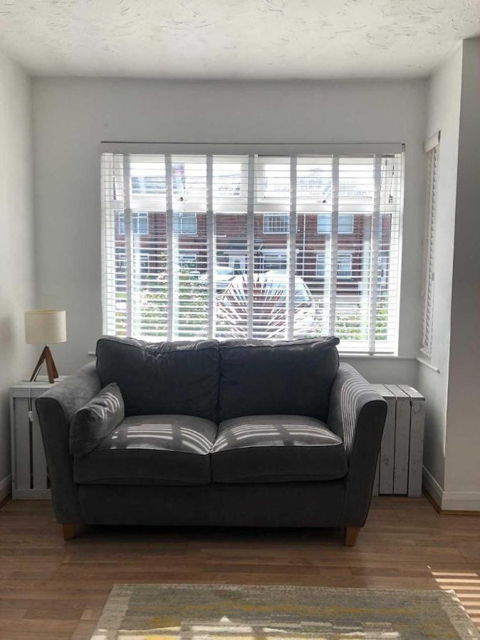 Entire Residential Property With Parking Kingston upon Hull Exteriör bild